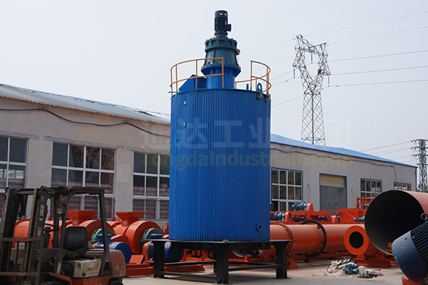 遼寧客戶有機(jī)肥發(fā)酵罐發(fā)貨現(xiàn)場(chǎng)