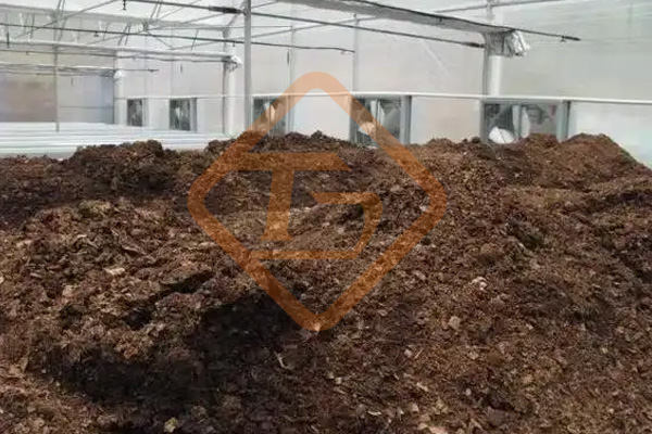 稻草秸稈有機(jī)肥發(fā)酵方式有幾種?稻草秸稈發(fā)酵腐熟制肥工藝流程 稻草秸稈有機(jī)肥發(fā)酵方式有幾種?稻草秸稈發(fā)酵腐熟制肥工藝流程